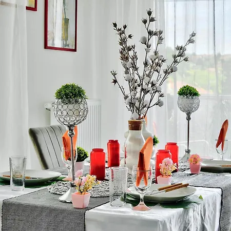 L'Eden Urbain Proche Lyon, Terrasse, BBQ et Parking Grigny (Rhone)