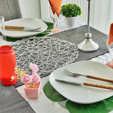 Apartment L'Eden Urbain Proche Lyon, Terrasse, BBQ et Parking Grigny (Rhone)