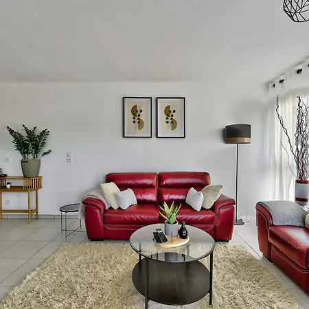 L'Eden Urbain Proche Lyon, Terrasse, BBQ et Parking *